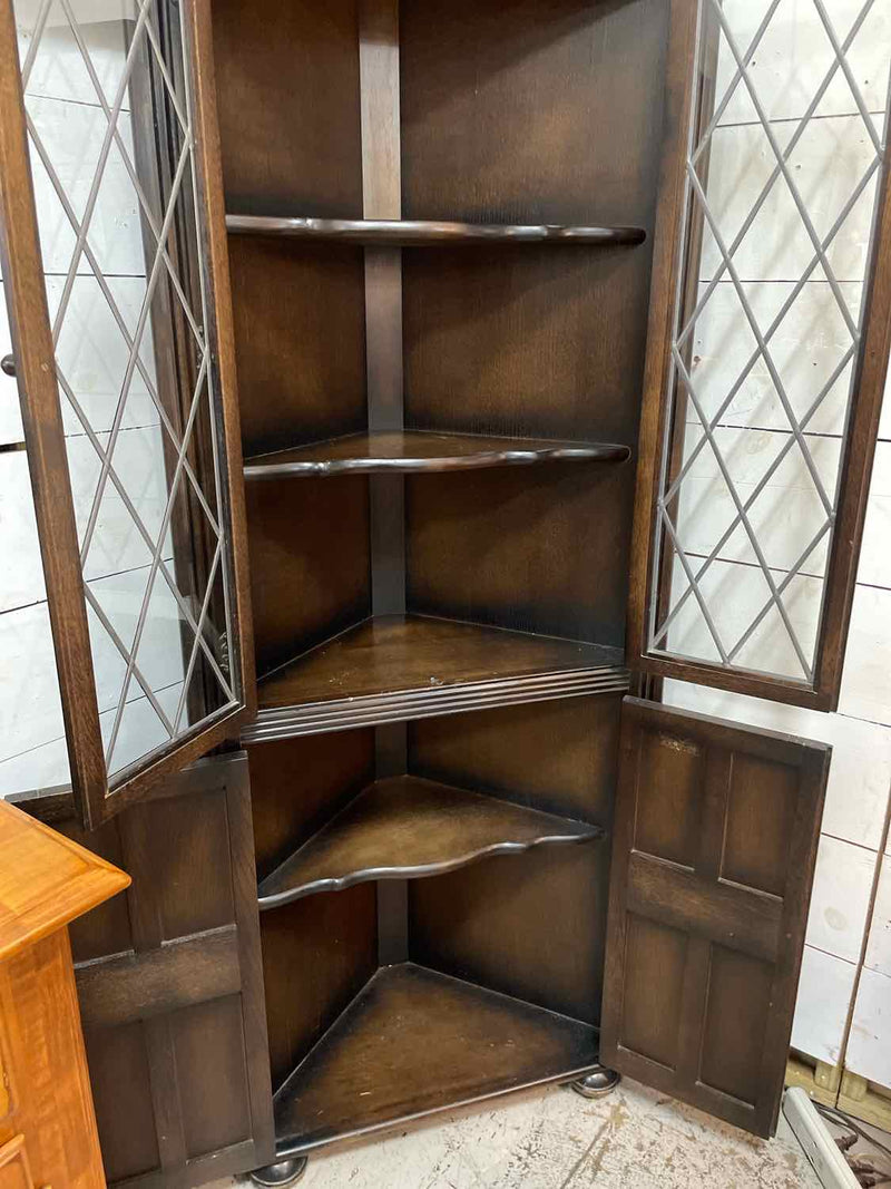 Corner Cabinet