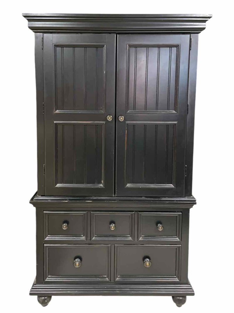Armoire