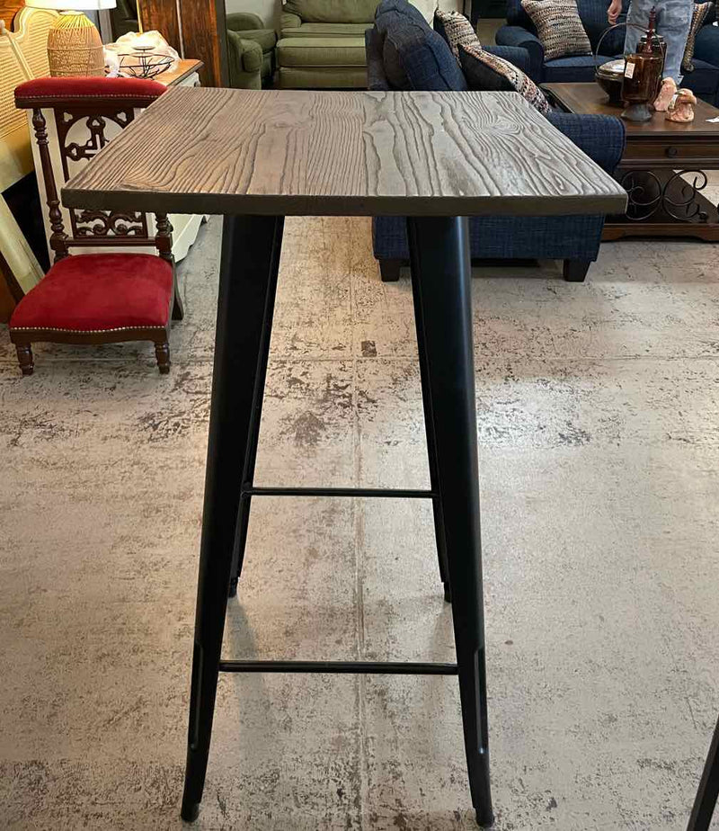 Breakfast Table