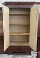 Armoire