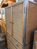 Armoire