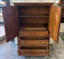 Armoire