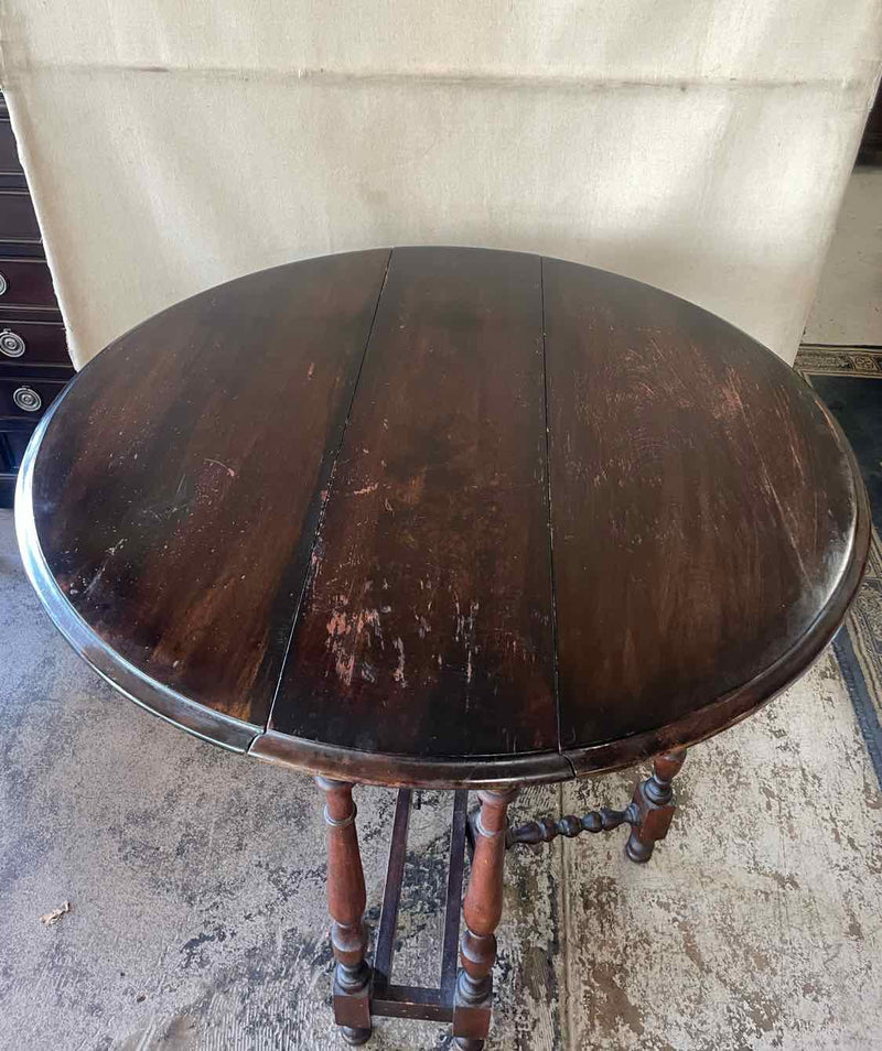Breakfast Table