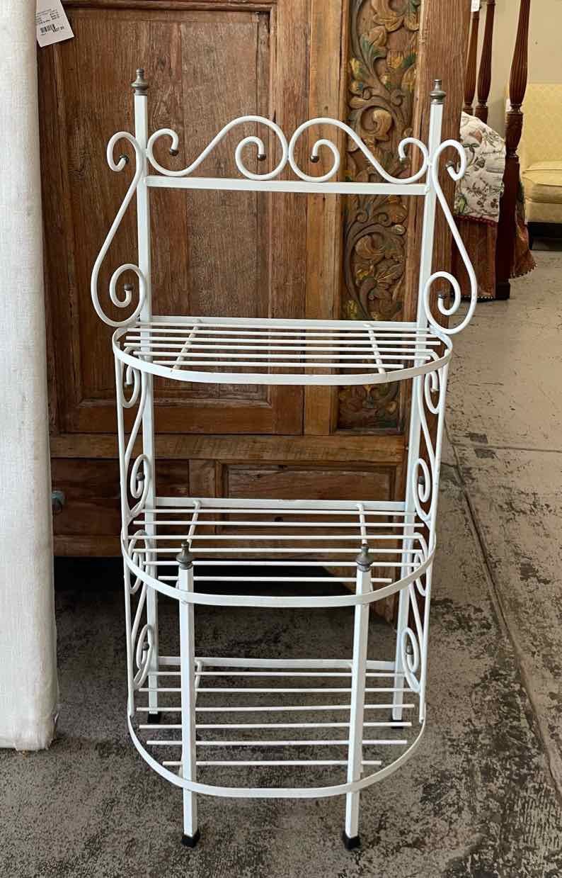 Etagere