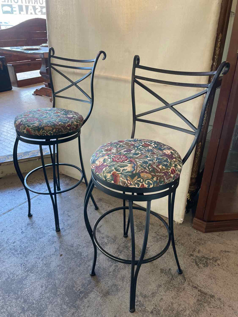 Barstool