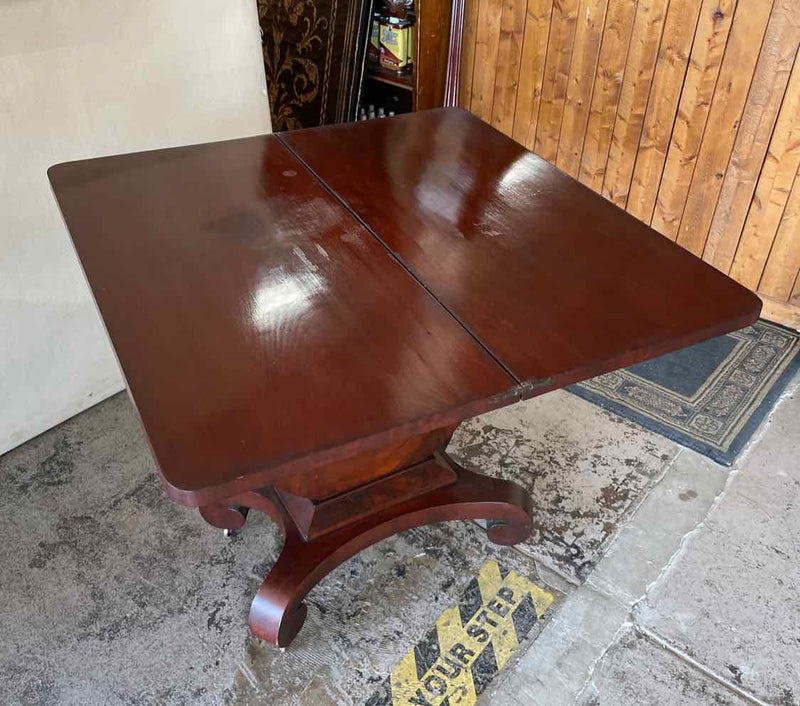 Game Table