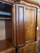 Armoire