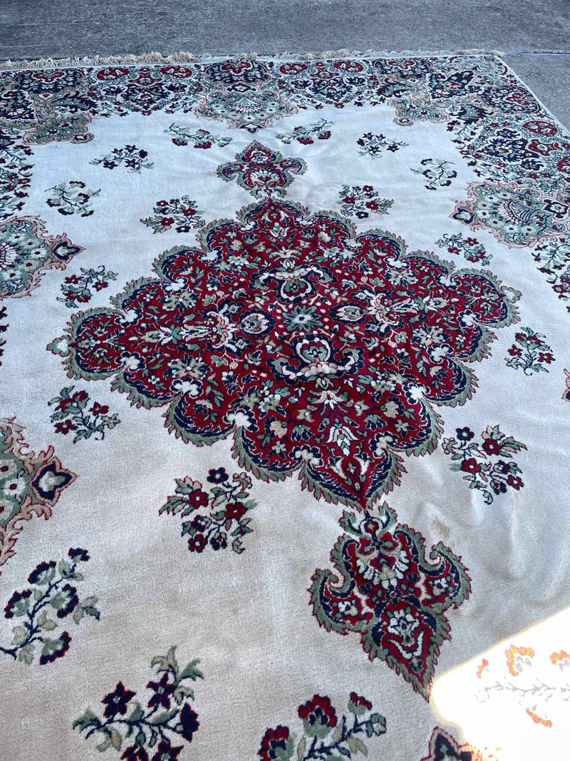 Rug