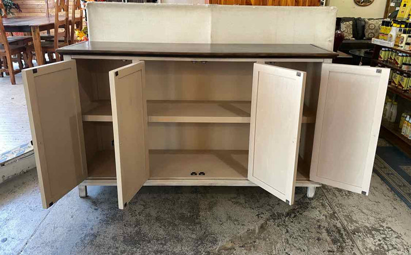 Buffet / Sideboard
