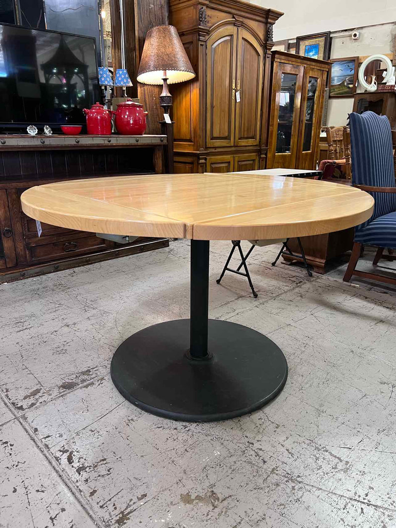 Breakfast Table