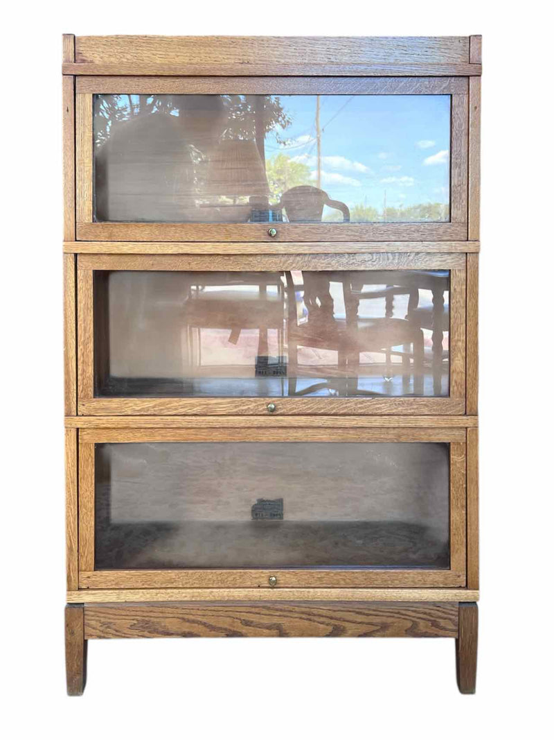 Bookshelf