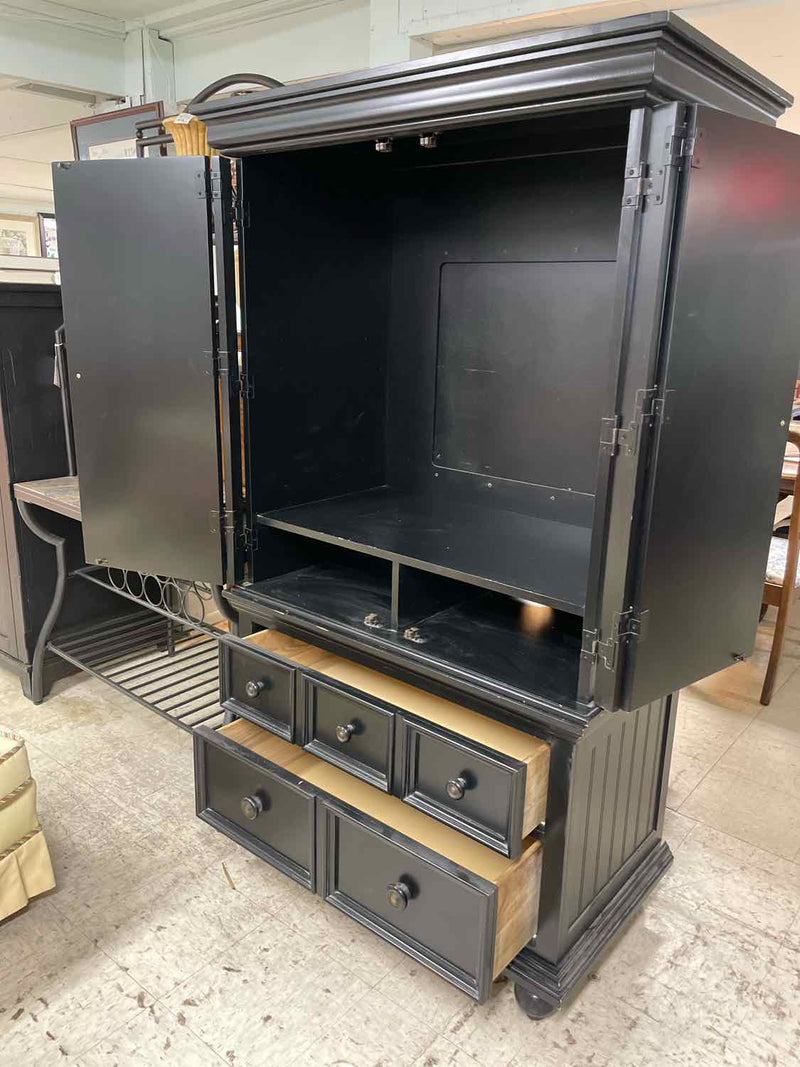 Armoire