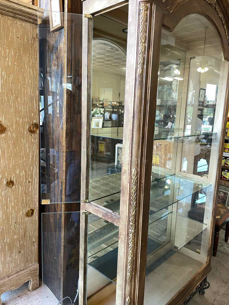Curio