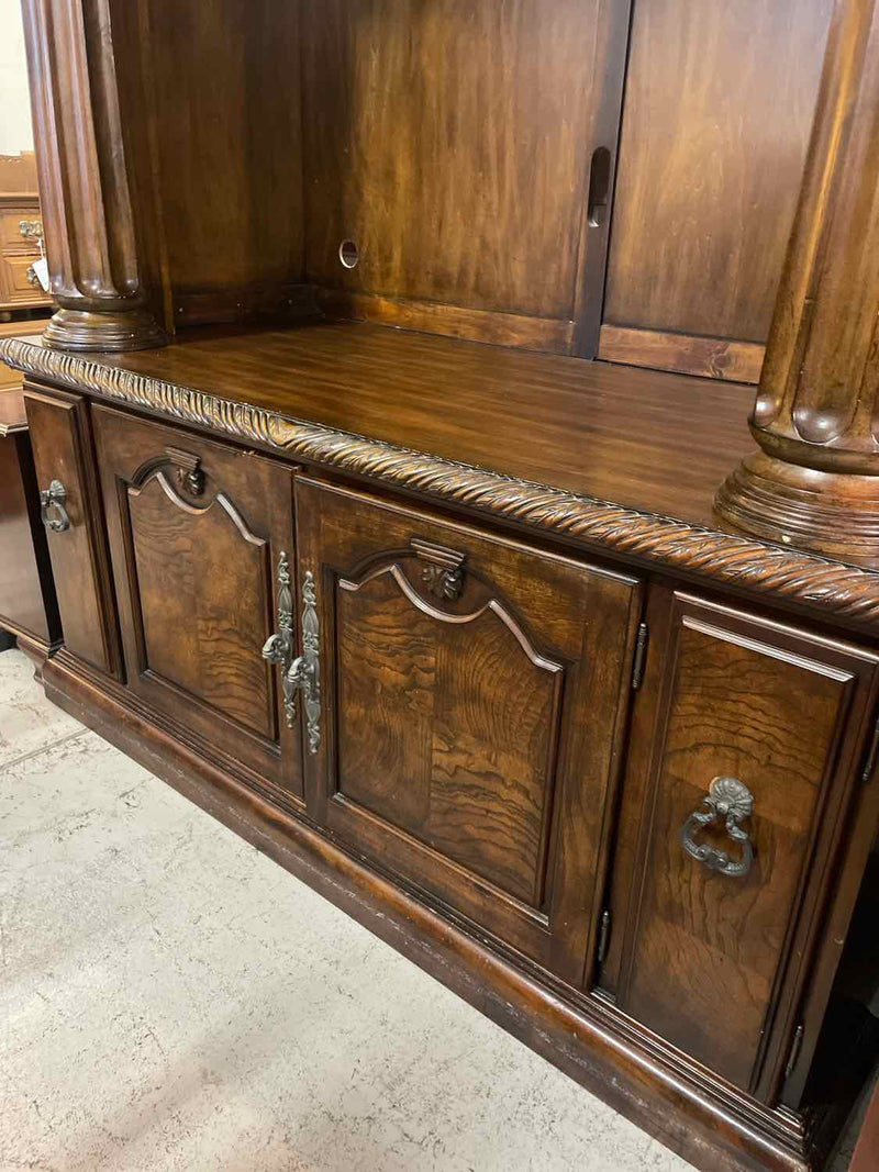 Entertainment Center