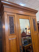 Armoire