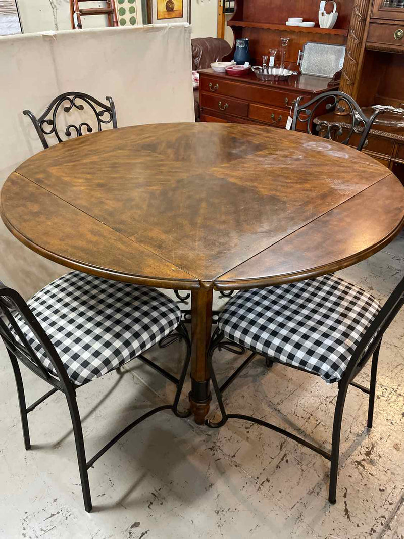 Breakfast Table