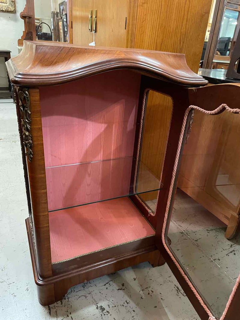 Curio