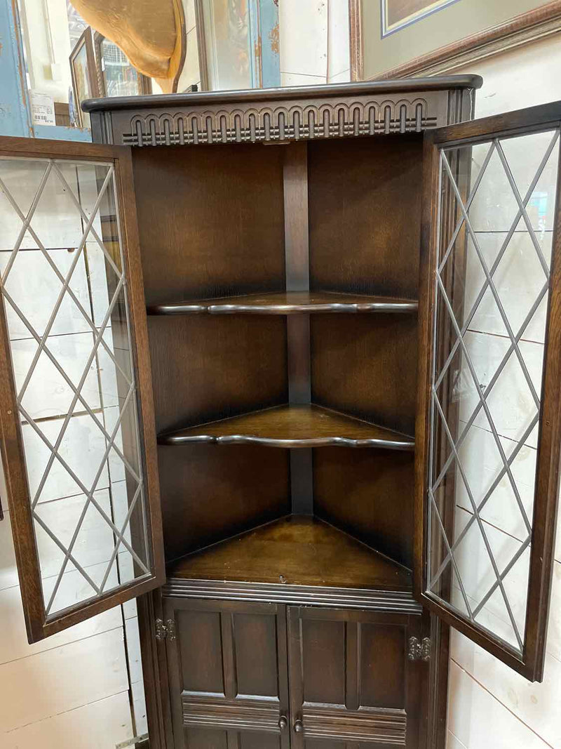 Corner Cabinet